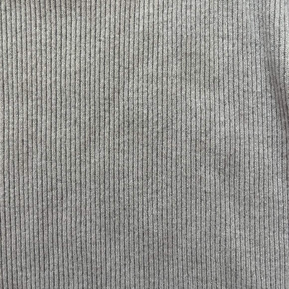 TWO quarter sleeve mock neck shirts - Picture 3 of 4